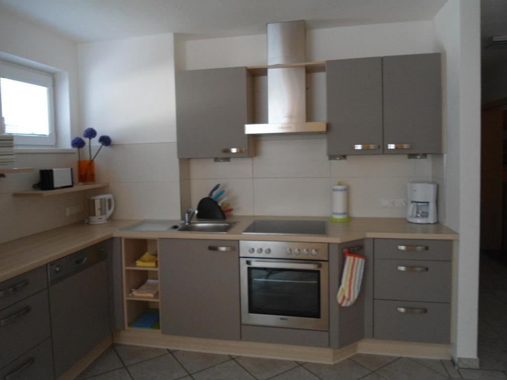 Apartment Hoerhager マイヤーホーフェン 部屋 写真
